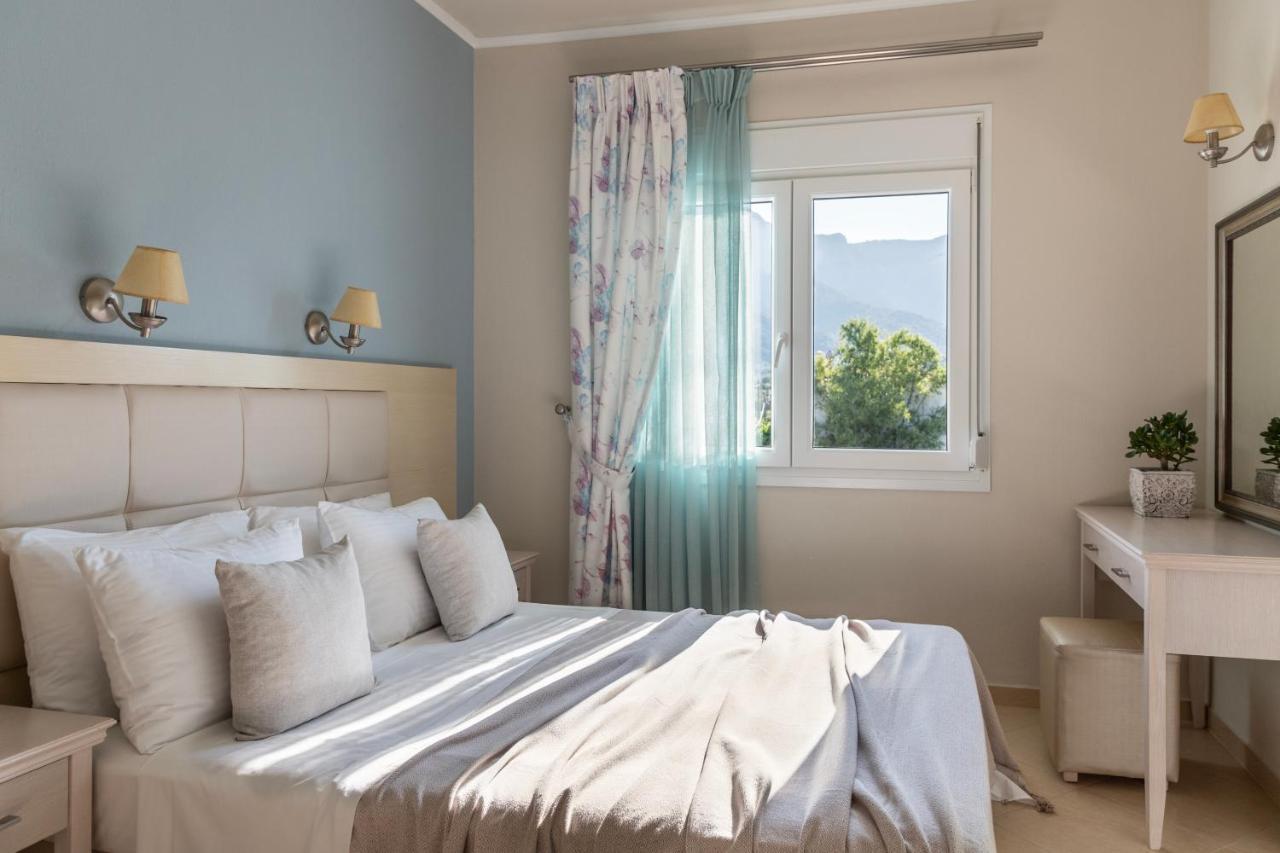 Hotel Sole e Mare Chrisi Ammoudia Esterno foto
